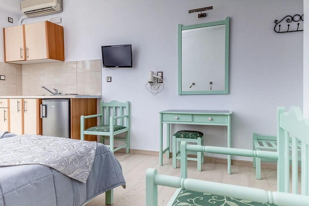 Hotel Avraki Kamári Zewnętrze zdjęcie